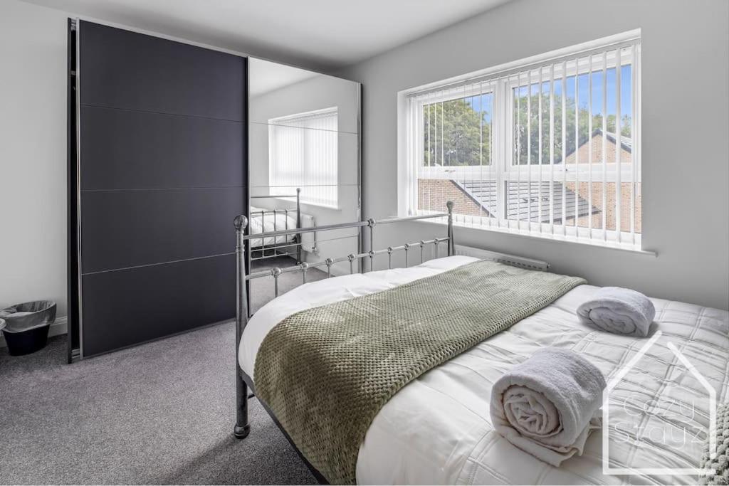 ברמינגהאם Beautiful 5 Bedroom Home In The City Centre With Gated Parking מראה חיצוני תמונה